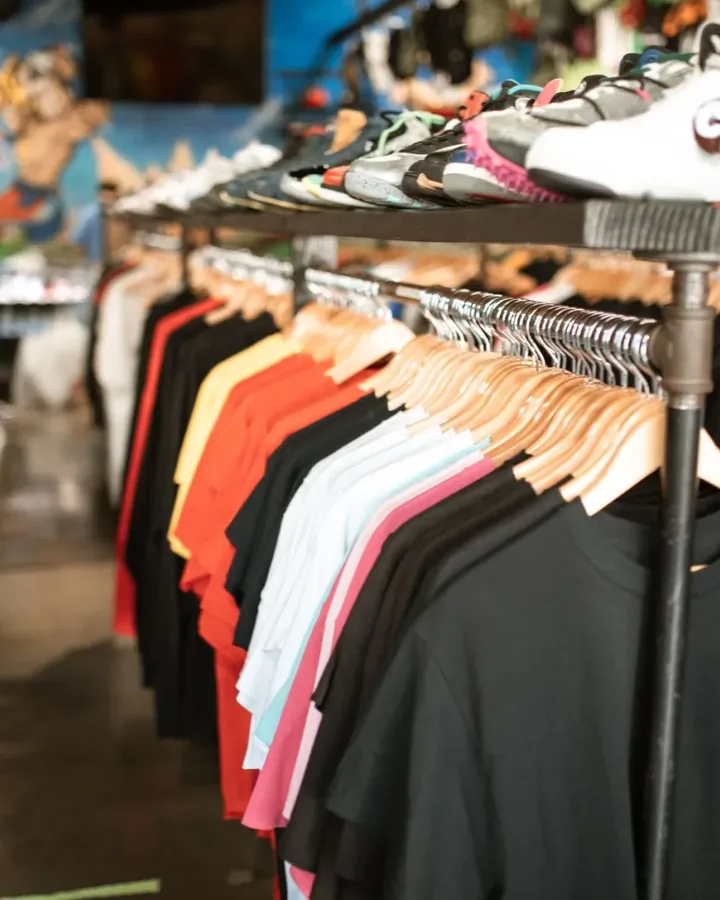 Không gian shop